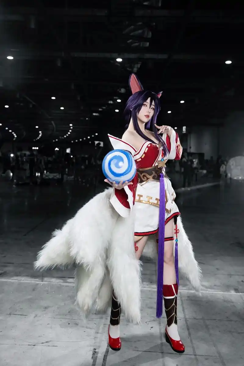 阿狸摇摆位风波：DOTA2中路新套路竟能同时致敬两支劲旅？